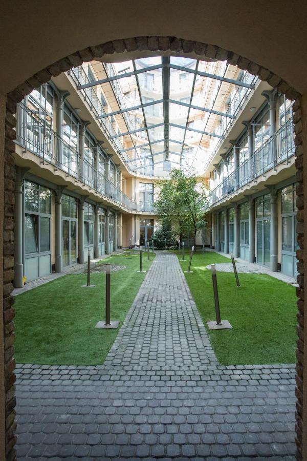 Aradi Apartment Budapeste Exterior foto