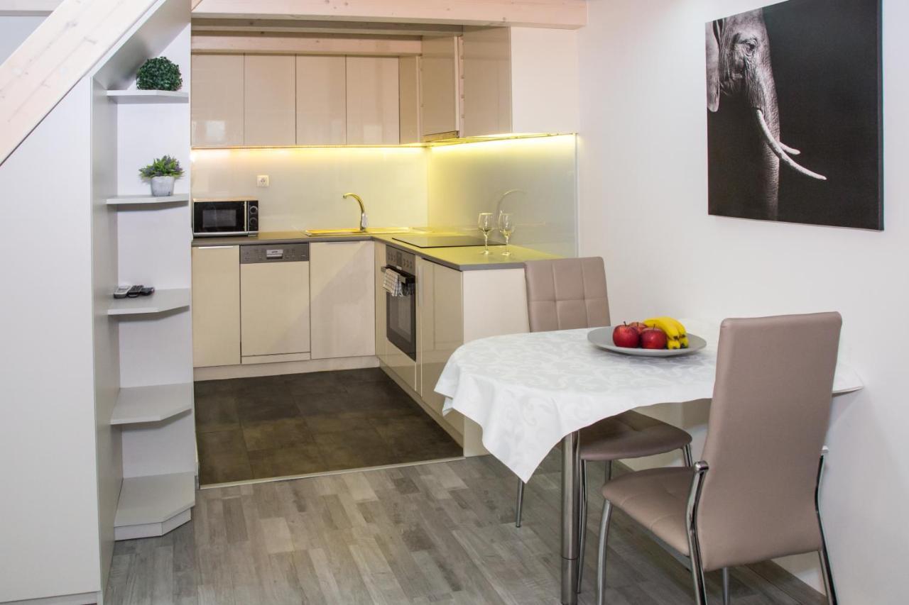 Aradi Apartment Budapeste Exterior foto